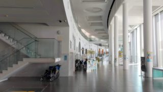 新平和祈念資料館は『石のミニ博物館』でもあります